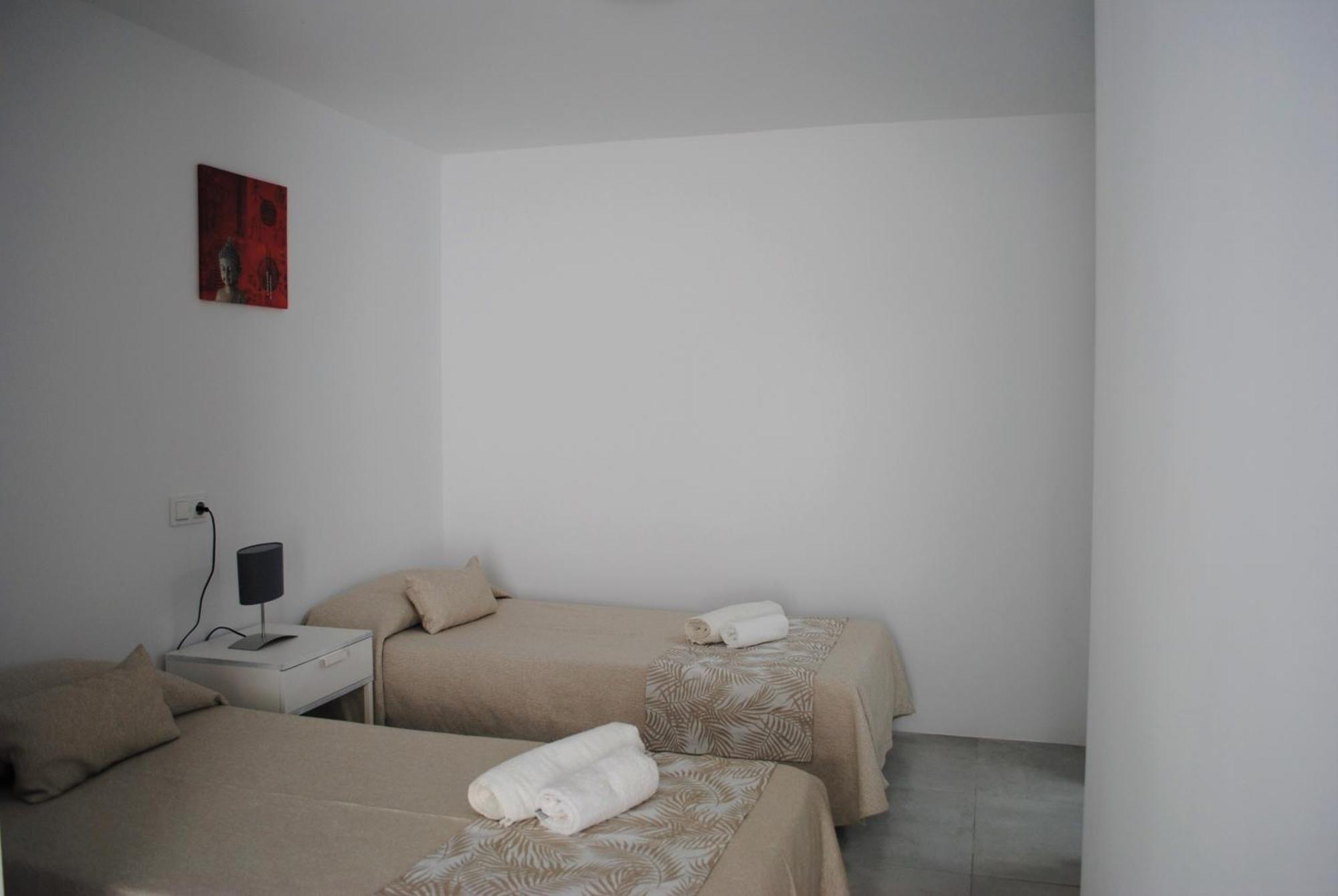 Jacaranda Apartments & Studios Es Cana المظهر الخارجي الصورة