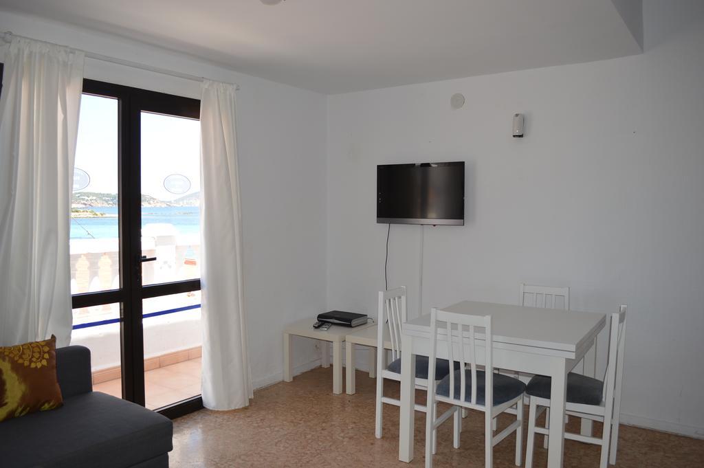 Jacaranda Apartments & Studios Es Cana المظهر الخارجي الصورة