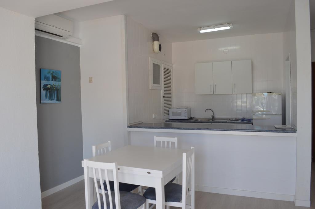 Jacaranda Apartments & Studios Es Cana المظهر الخارجي الصورة