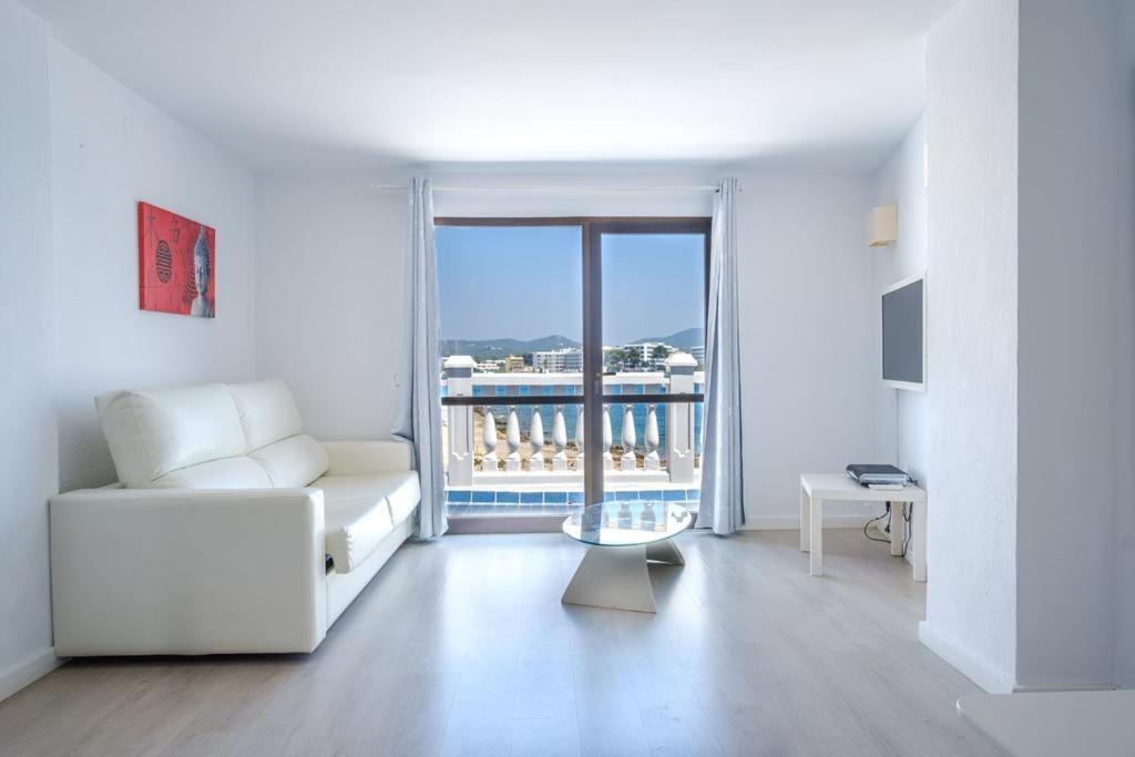 Jacaranda Apartments & Studios Es Cana المظهر الخارجي الصورة
